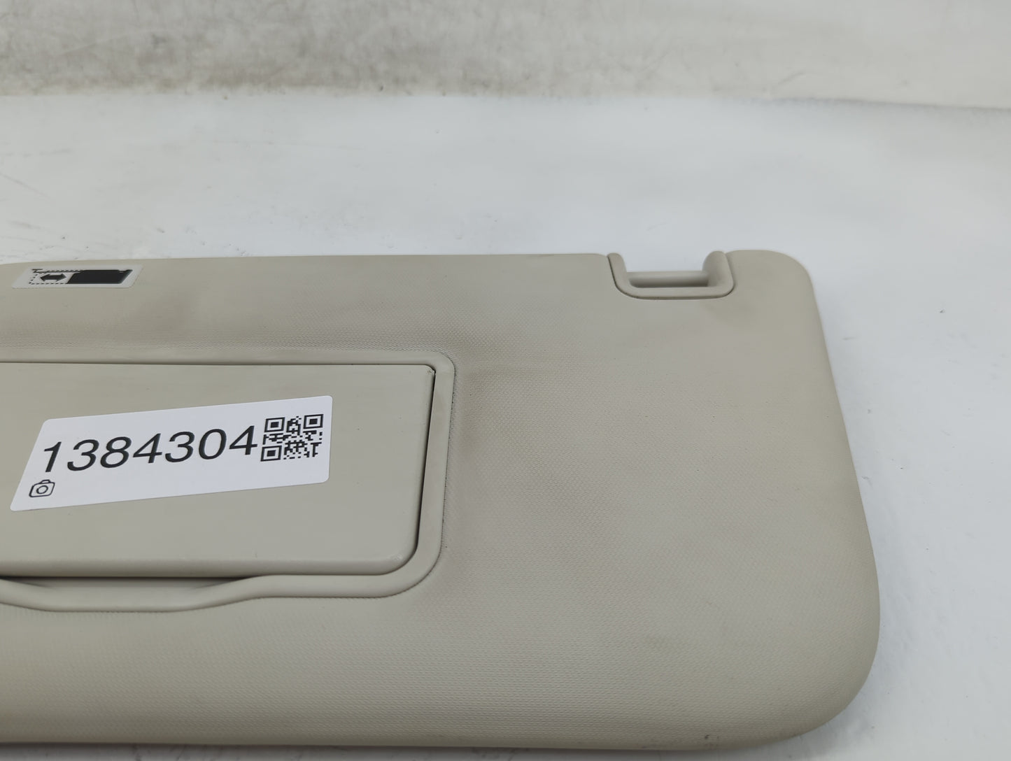2015 Ford Focus Sun Visor Shade Replacement Driver Left Mirror Fits OEM Used Auto Parts - Oemusedautoparts1.com