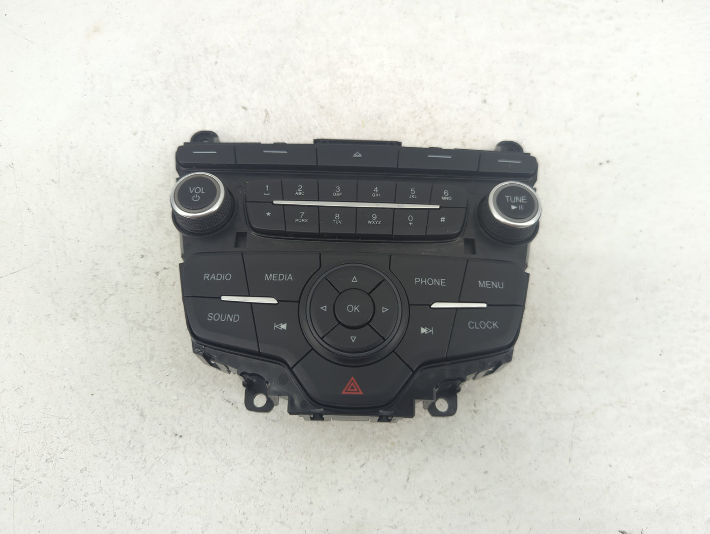 2015-2018 Ford Focus Radio AM FM Cd Player Receiver Replacement P/N:F1ET18K811LD Fits Fits 2015 2016 2017 2018 2019 OEM Used