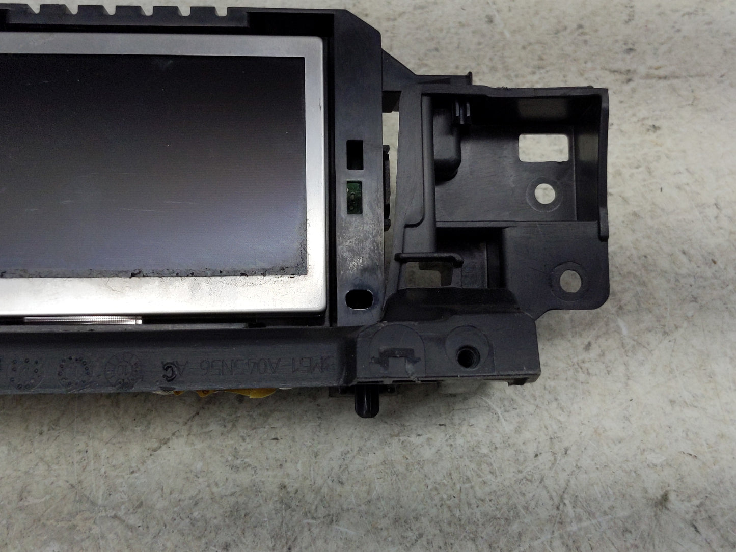 2015-2018 Ford Focus Information Display Screen - Oemusedautoparts1.com