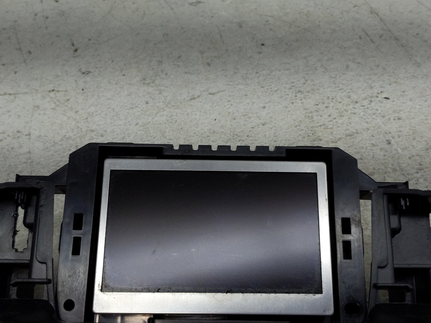 2015-2018 Ford Focus Information Display Screen - Oemusedautoparts1.com
