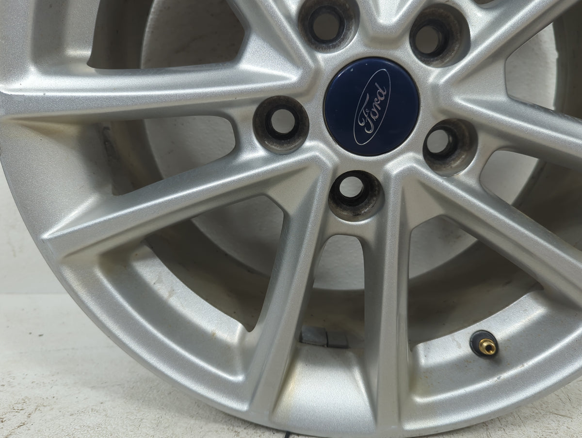 2016 Ford Focus Oem Wheel Rim 1401729 - Oemusedautoparts1.com