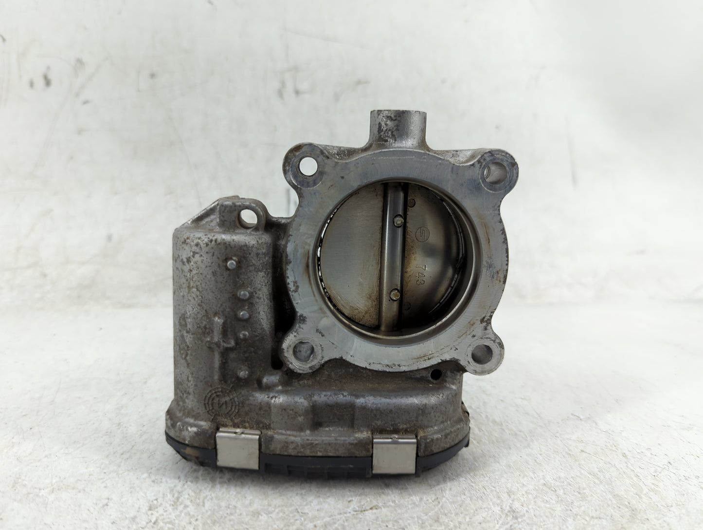 2014-2018 Ford Focus Throttle Body P/N:DS7E-9F991-BB Fits Fits 2014 2015 2016 2017 2018 2019 2020 2021 2022 OEM Used Auto Pa