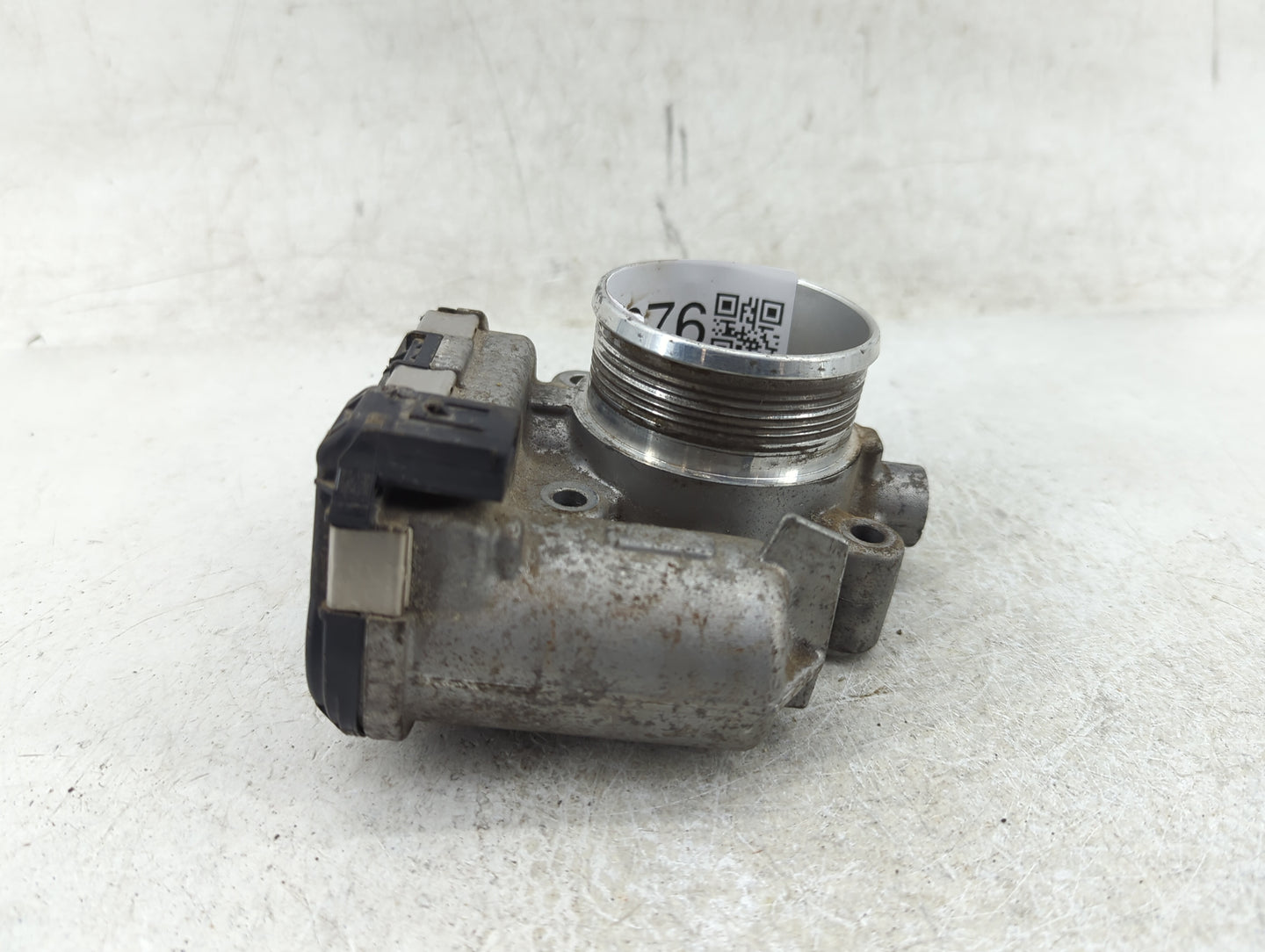 2014-2018 Ford Focus Throttle Body P/N:DS7E-9F991-BB Fits Fits 2014 2015 2016 2017 2018 2019 2020 2021 2022 OEM Used Auto Pa