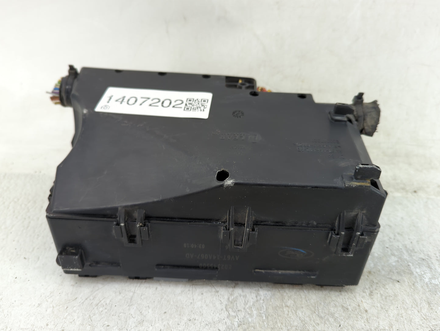 2016 Ford Focus Fusebox Fuse Box Panel Relay Module P/N:AV6T-14A067-AD Fits OEM Used Auto Parts - Oemusedautoparts1.com