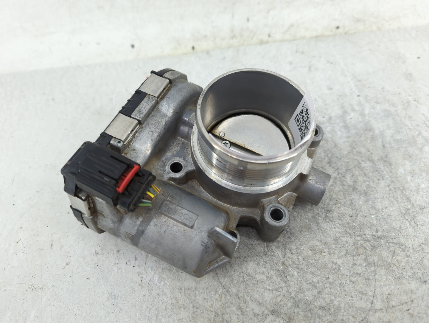 2014-2018 Ford Focus Throttle Body P/N:DS7E-9F991-BB Fits Fits 2014 2015 2016 2017 2018 2019 2020 2021 2022 OEM Used Auto Pa
