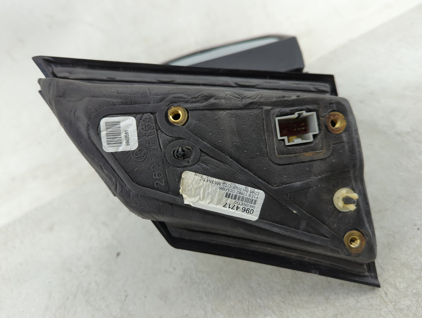 2015-2018 Ford Focus Passenger Side View Mirror - Right Door Mirror OEM Used - Oemusedautoparts1.com