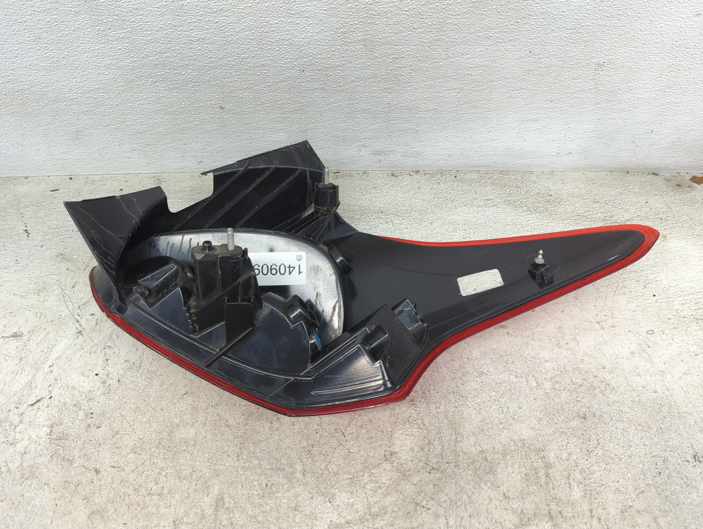 2015-2018 Ford Focus Tail Light Assembly Driver Left OEM P/N:F1EB-13405-H F1EB-13405-G Fits Fits 2015 2016 2017 2018 OEM Use