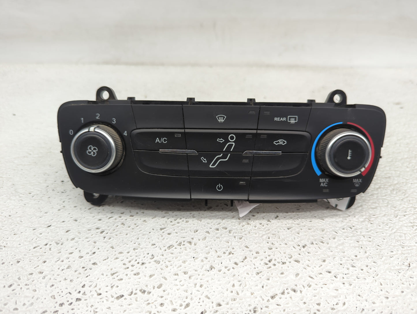 2015-2018 Ford Focus Climate Control Module Temperature AC/Heater Replacement P/N:F1ET-19980-JG Fits Fits 2015 2016 2017 201