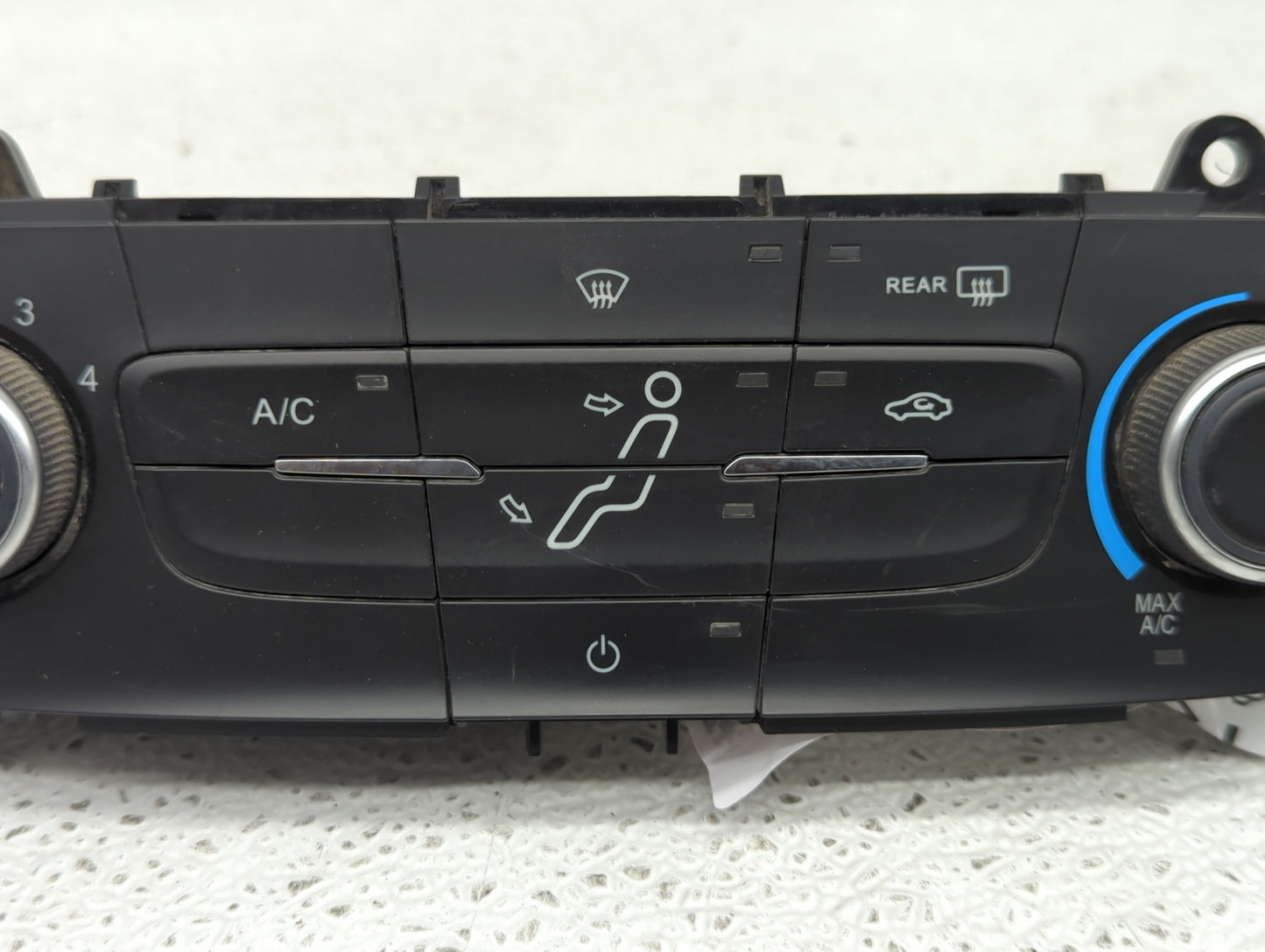 2015-2018 Ford Focus Climate Control Module Temperature AC/Heater Replacement P/N:F1ET-19980-JG Fits Fits 2015 2016 2017 201