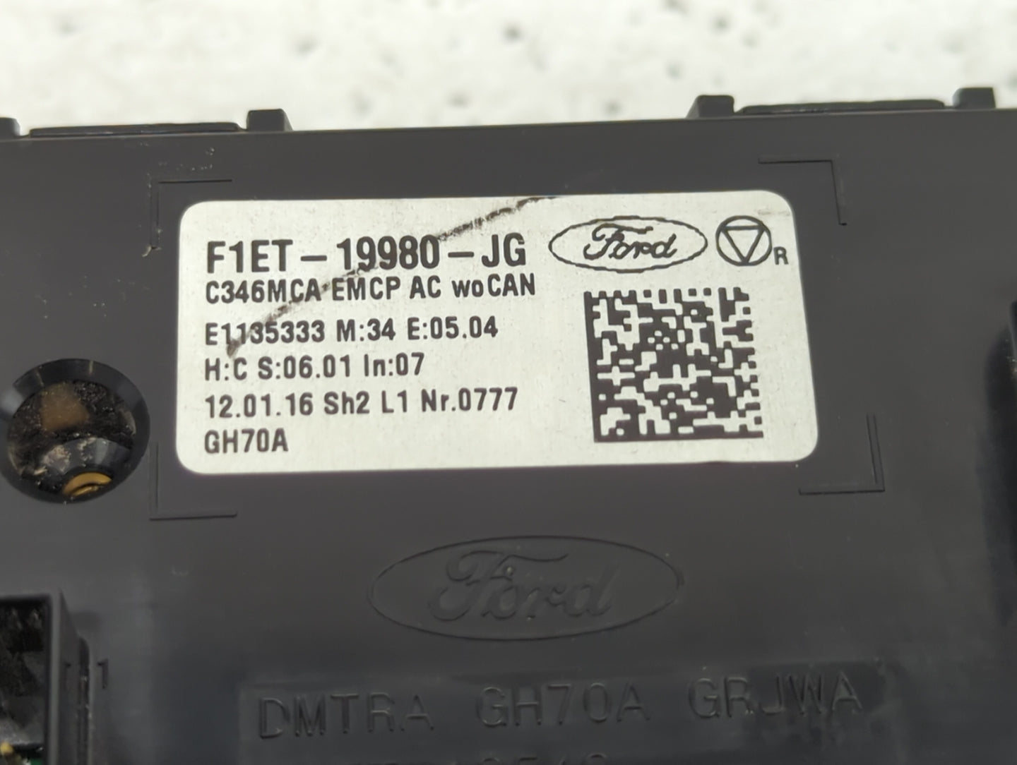2015-2018 Ford Focus Climate Control Module Temperature AC/Heater Replacement P/N:F1ET-19980-JG Fits Fits 2015 2016 2017 201