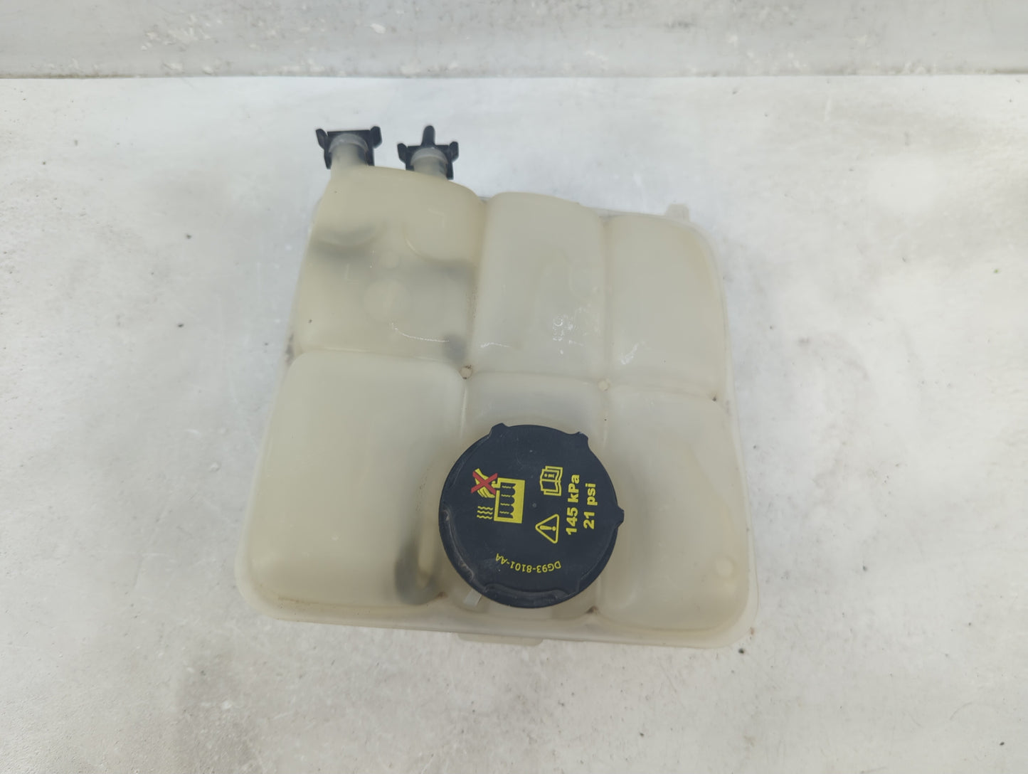2012-2018 Ford Focus Radiator Coolant Overflow Expansion Tank Bottle 1410491 - Oemusedautoparts1.com