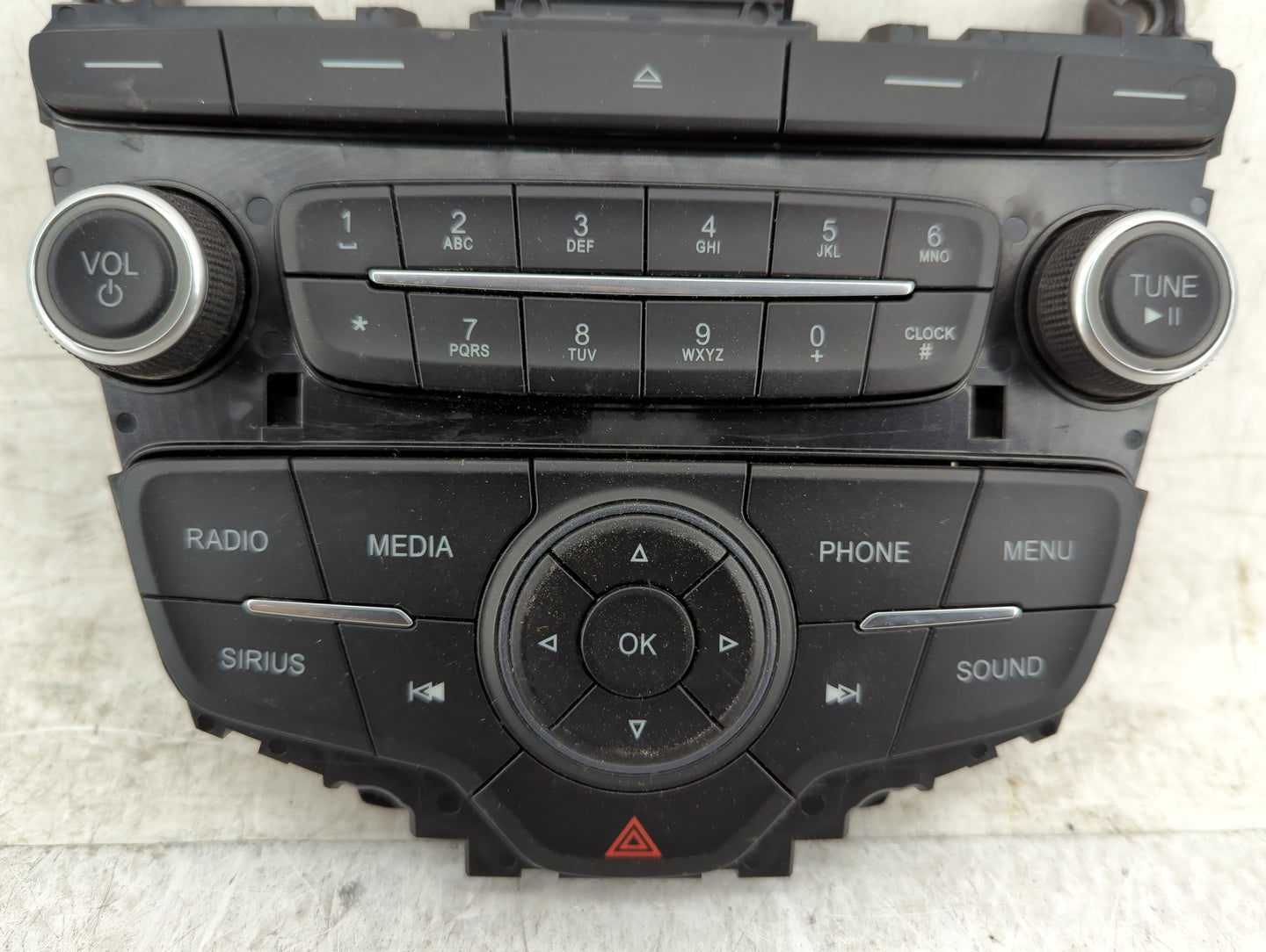2015-2018 Ford Focus Radio AM FM Cd Player Receiver Replacement P/N:F1ET-18K811-KD Fits Fits 2015 2016 2017 2018 2019 OEM Us