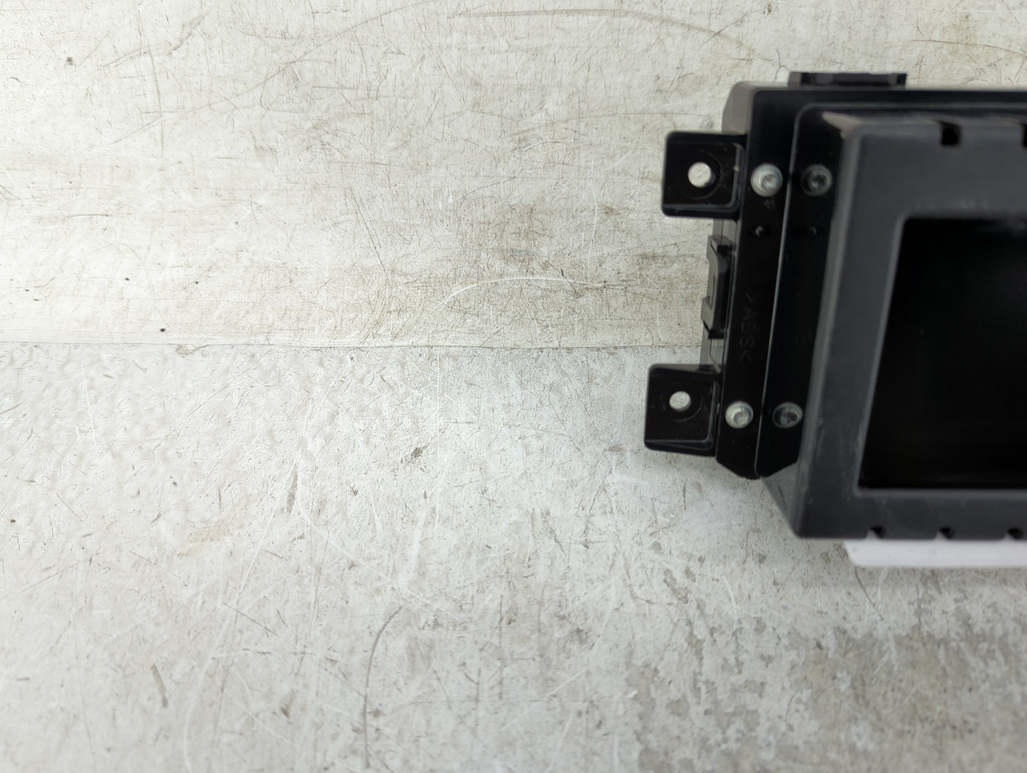 2015-2018 Ford Focus Information Display Screen - Oemusedautoparts1.com