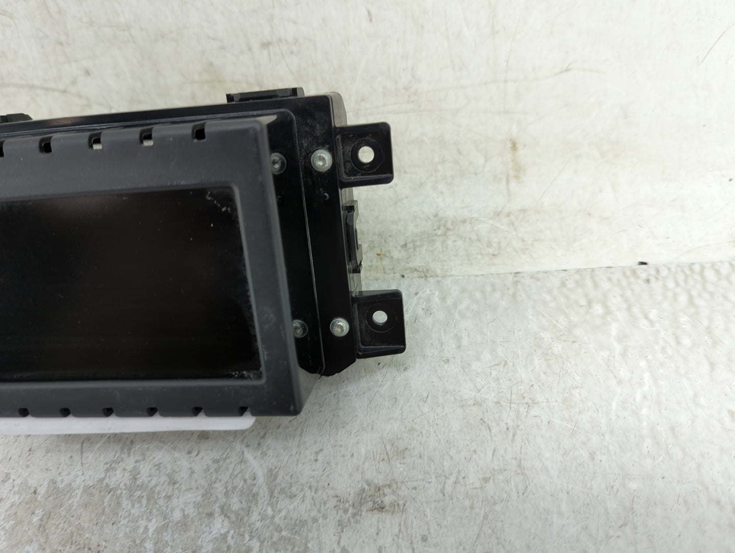 2015-2018 Ford Focus Information Display Screen - Oemusedautoparts1.com