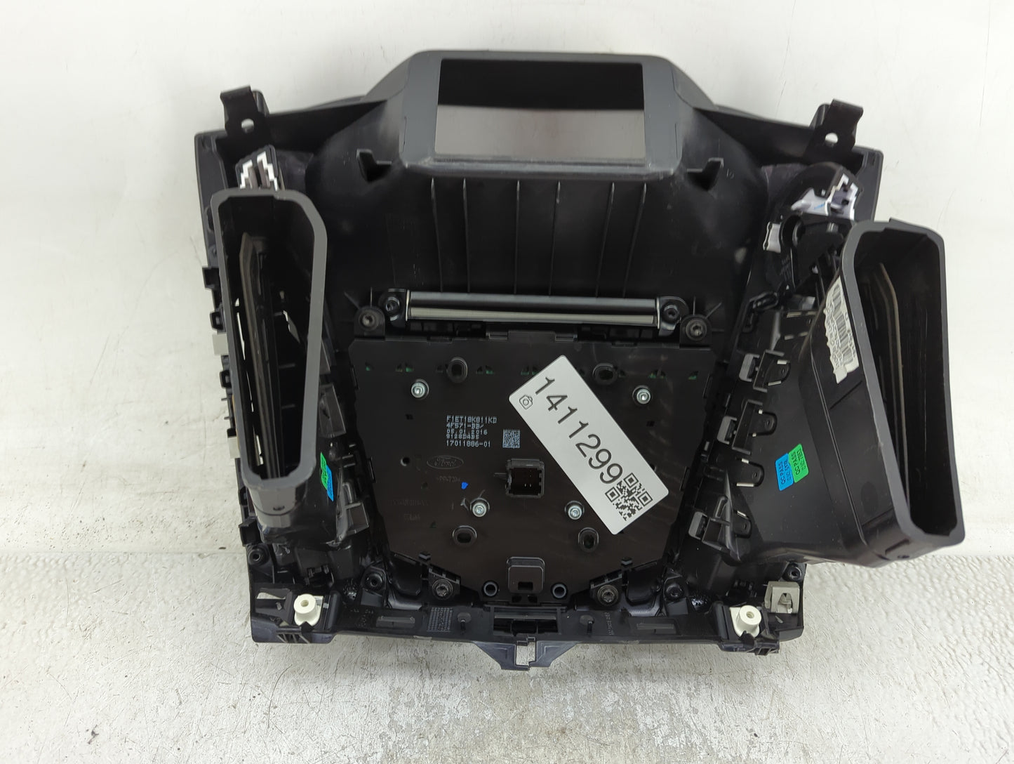 2015-2018 Ford Focus Radio Control Panel - Oemusedautoparts1.com