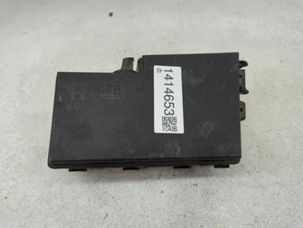 compare product 2016 Ford Focus Fusebox Fuse Box Panel Relay Module P/N:GJ7T-14A076-BA 19648 000 001, 21090 000 001 Fits OEM Used Auto Parts