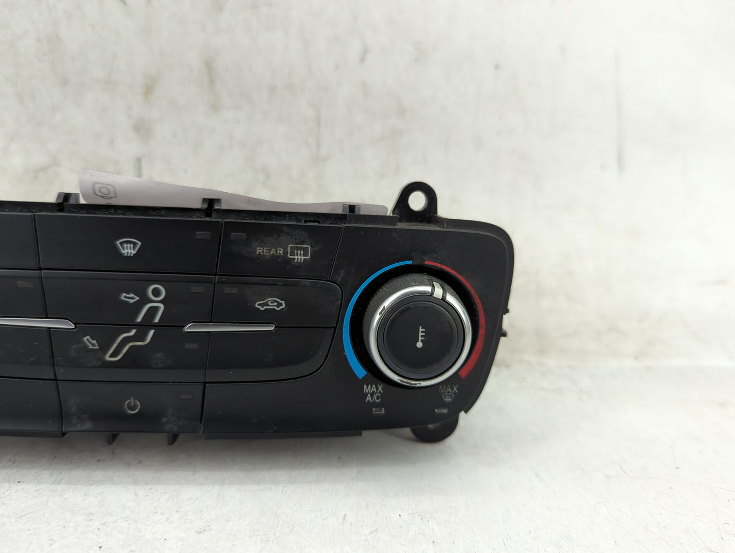 2015-2018 Ford Focus Climate Control Module Temperature AC/Heater Replacement P/N:F1ET 19980 F1ET 18549 Fits OEM Used Auto P
