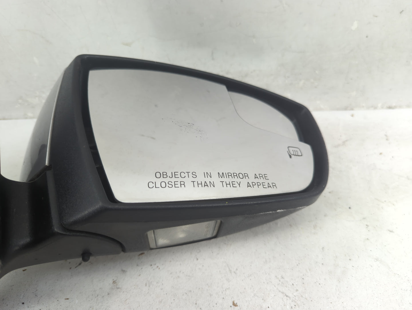 2015-2018 Ford Focus Passenger Side View Mirror - Right Door Mirror OEM Used - Oemusedautoparts1.com