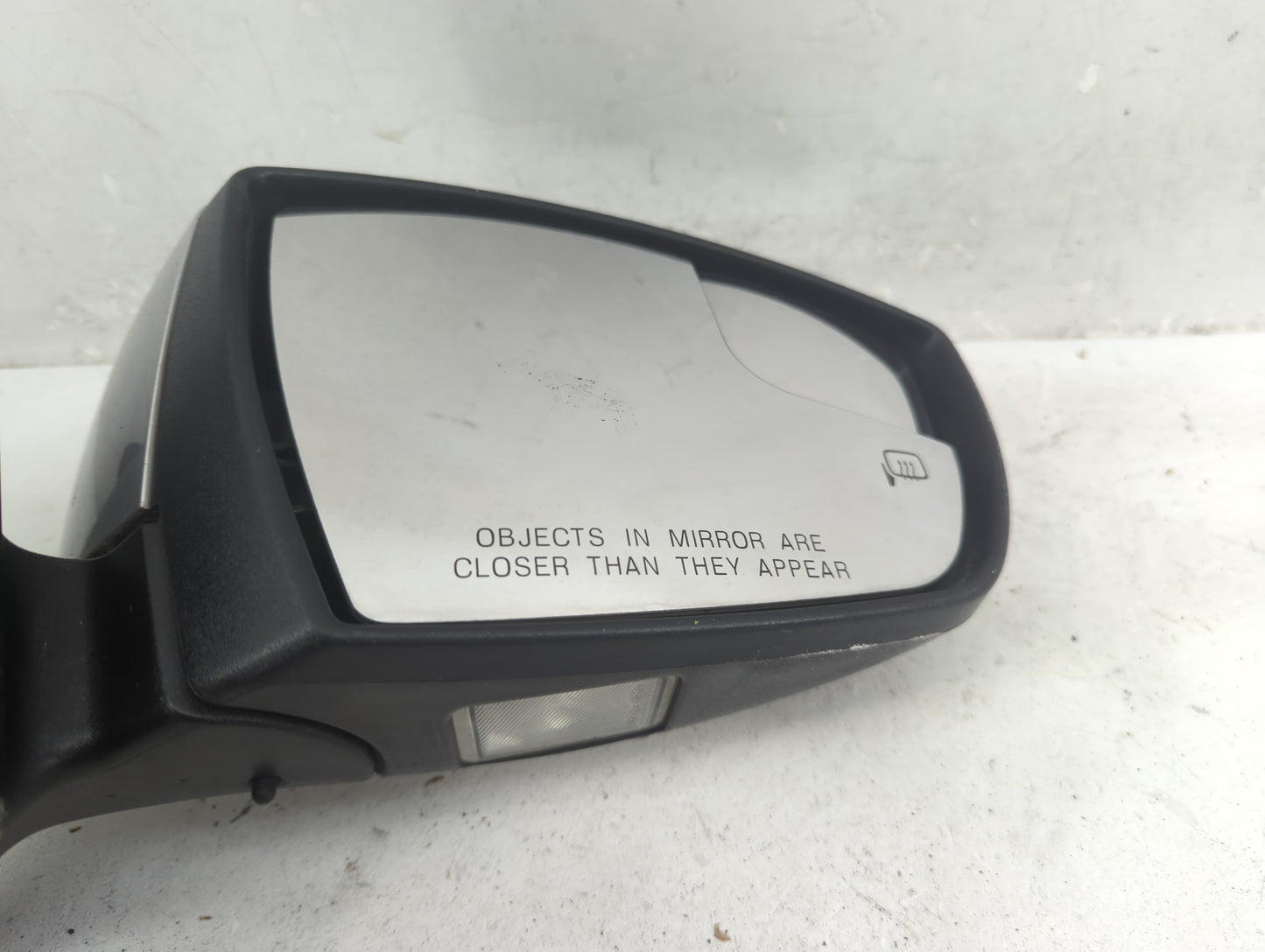 2015-2018 Ford Focus Passenger Side View Mirror - Right Door Mirror OEM Used - Oemusedautoparts1.com