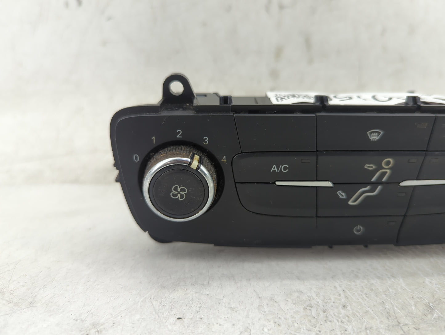 2015-2018 Ford Focus Climate Control Module Temperature AC/Heater Replacement P/N:F1ET-19980-JF Fits Fits 2015 2016 2017 201