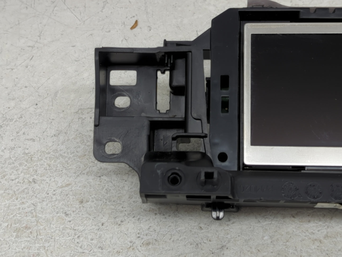 2015-2018 Ford Focus Information Display Screen - Oemusedautoparts1.com