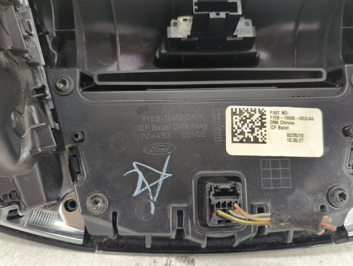 2015-2018 Ford Focus Radio Control Panel - Oemusedautoparts1.com
