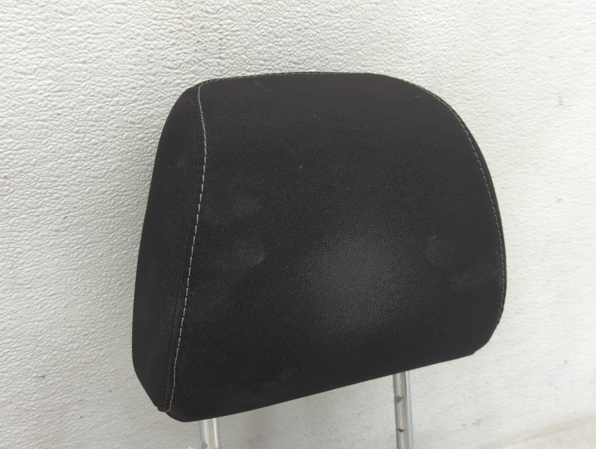 2015-2018 Ford Focus Headrest Head Rest Front Driver Passenger Seat Fits Fits 2015 2016 2017 2018 OEM Used Auto Parts - Oemu