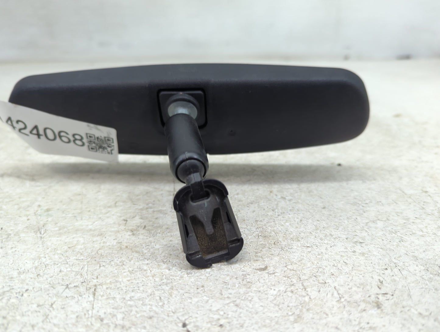 2010-2018 Ford Focus Interior Rear View Mirror Replacement OEM P/N:E8011681 011681 Fits OEM Used Auto Parts - Oemusedautopar