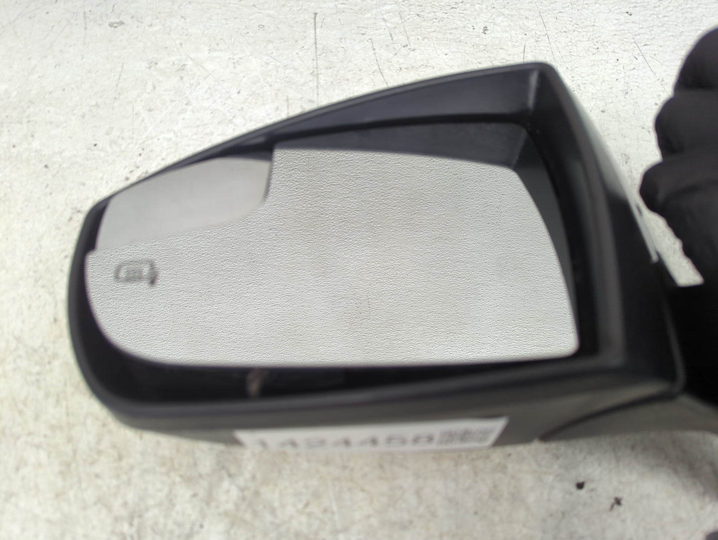 2015-2018 Ford Focus Driver Side View Mirror - Left Door Mirror OEM Used - Oemusedautoparts1.com