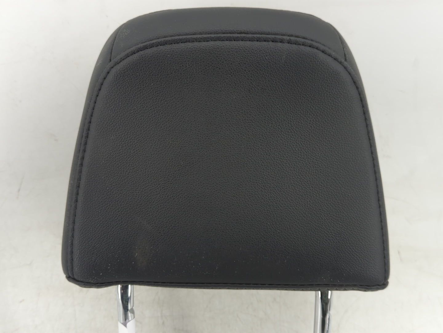 2016 Ford Focus Headrest Head Rest Front Driver Seat Black - Oemusedautoparts1.com