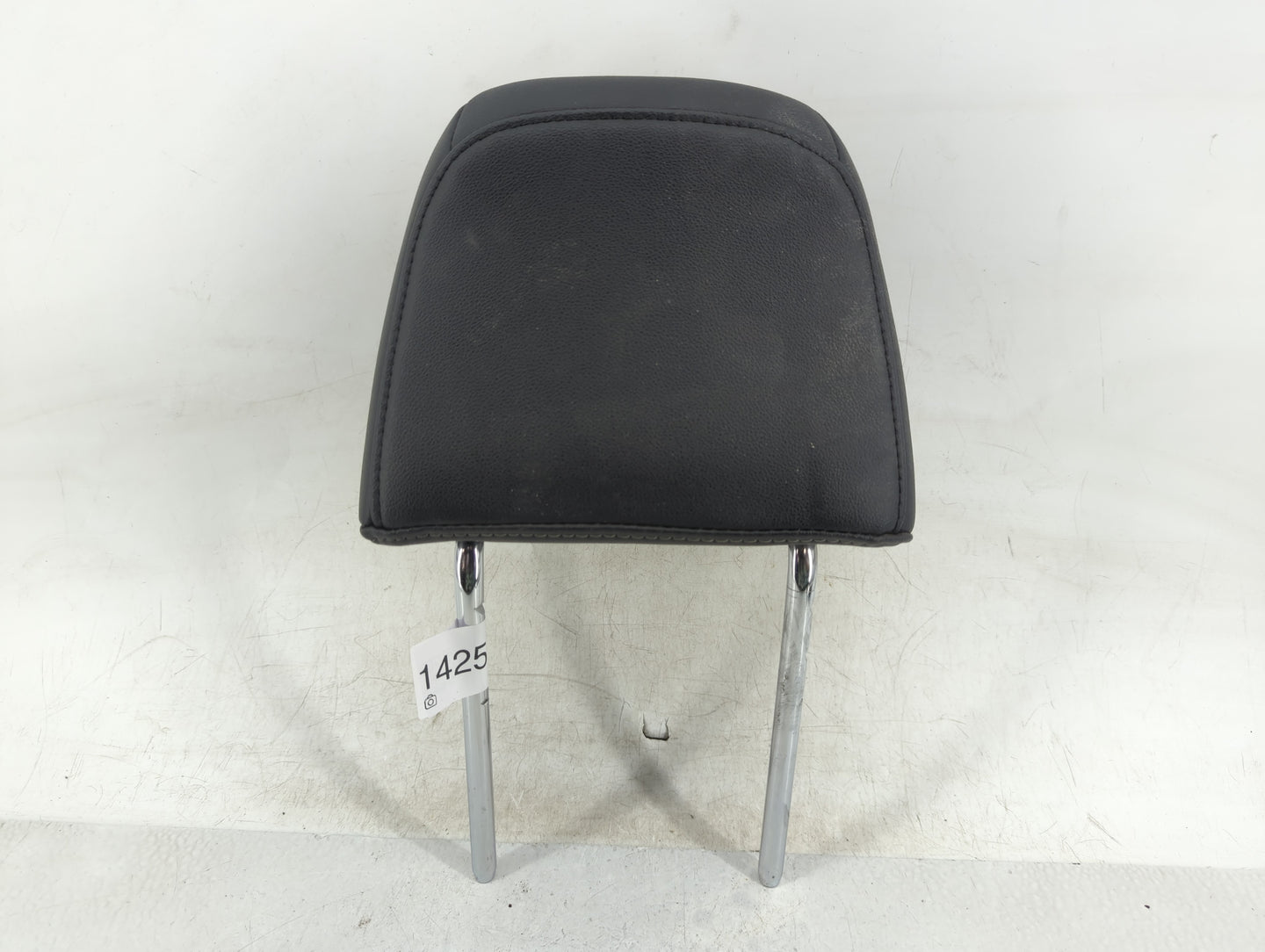 2016 Ford Focus Headrest Head Rest Front Driver Passenger Seat Fits OEM Used Auto Parts - Oemusedautoparts1.com