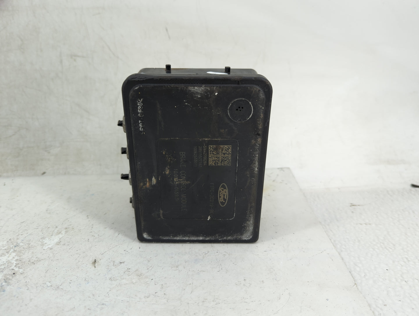 2016-2018 Ford Focus ABS Pump Control Module Replacement P/N:F1FC-2C219-BE Fits Fits 2016 2017 2018 OEM Used Auto Parts - Oe