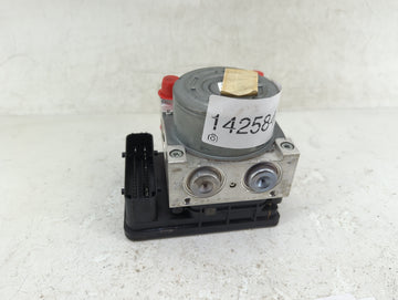 2016-2018 Ford Focus ABS Pump Control Module Replacement P/N:F1FC-2C405-AF Fits Fits 2016 2017 2018 OEM Used Auto Parts - Oe