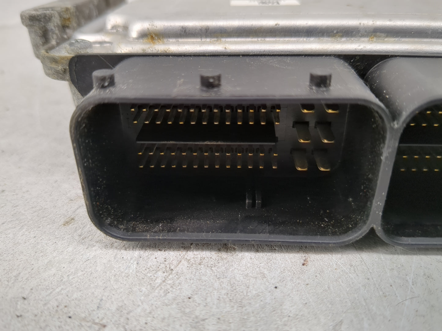 2013-2018 Ford Focus PCM Engine Control Computer ECU ECM PCU OEM P/N:FM5A-12A650-ADB 0 261 S12 874 Fits OEM Used Auto Parts 