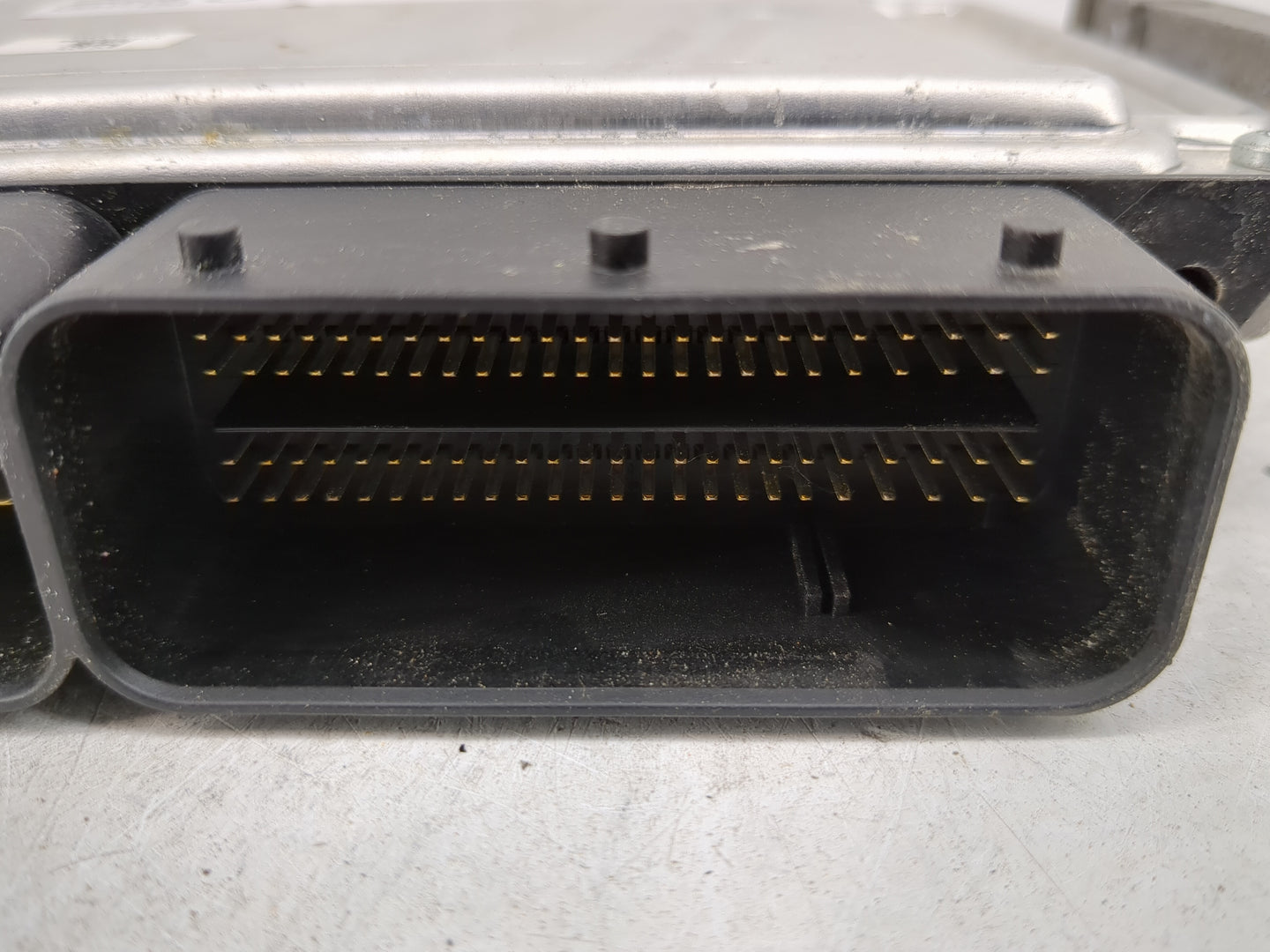 2013-2018 Ford Focus PCM Engine Control Computer ECU ECM PCU OEM P/N:FM5A-12A650-ADB 0 261 S12 874 Fits OEM Used Auto Parts 