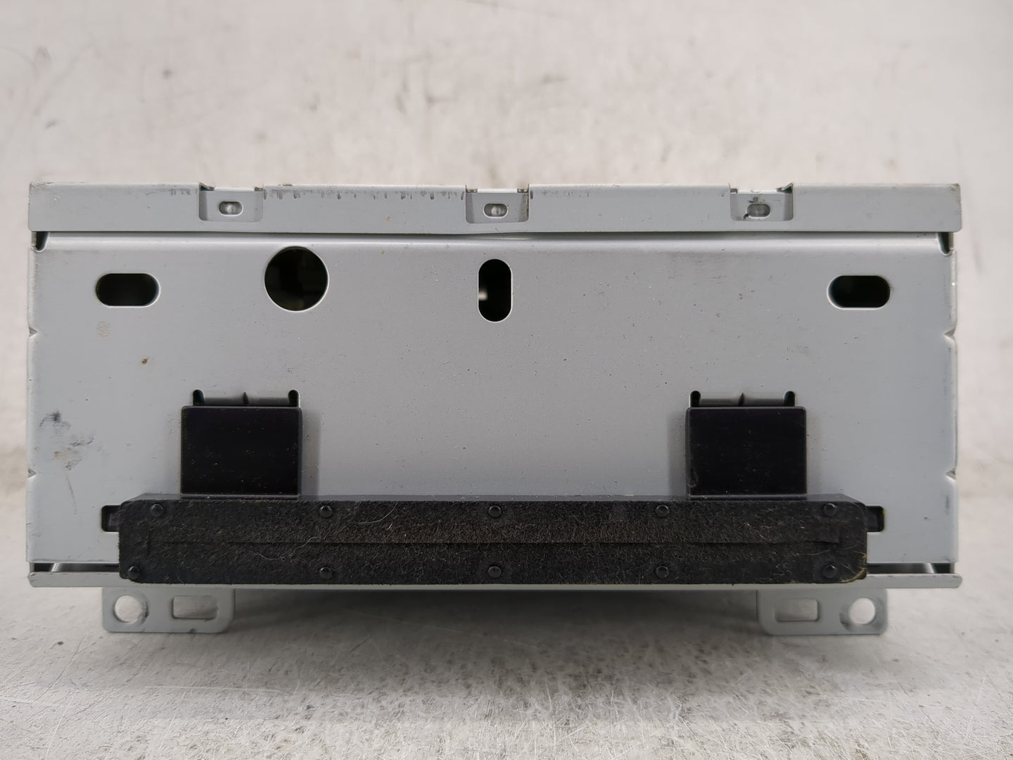 2017-2018 Ford Focus Radio AM FM Cd Player Receiver Replacement P/N:FM5T-19C107-JG Fits Fits 2017 2018 OEM Used Auto Parts -