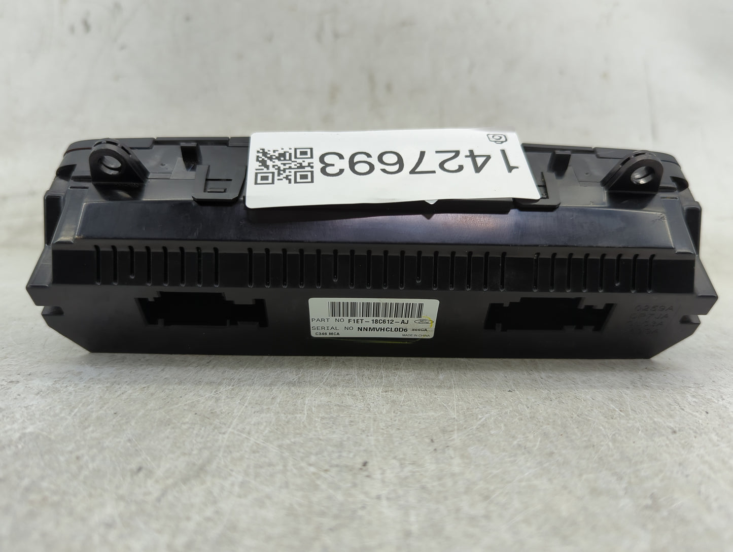 2015-2018 Ford Focus Climate Control Module Temperature AC/Heater Replacement P/N:F1ET-18C612-AJ F1ET-18C612-AG Fits OEM Use