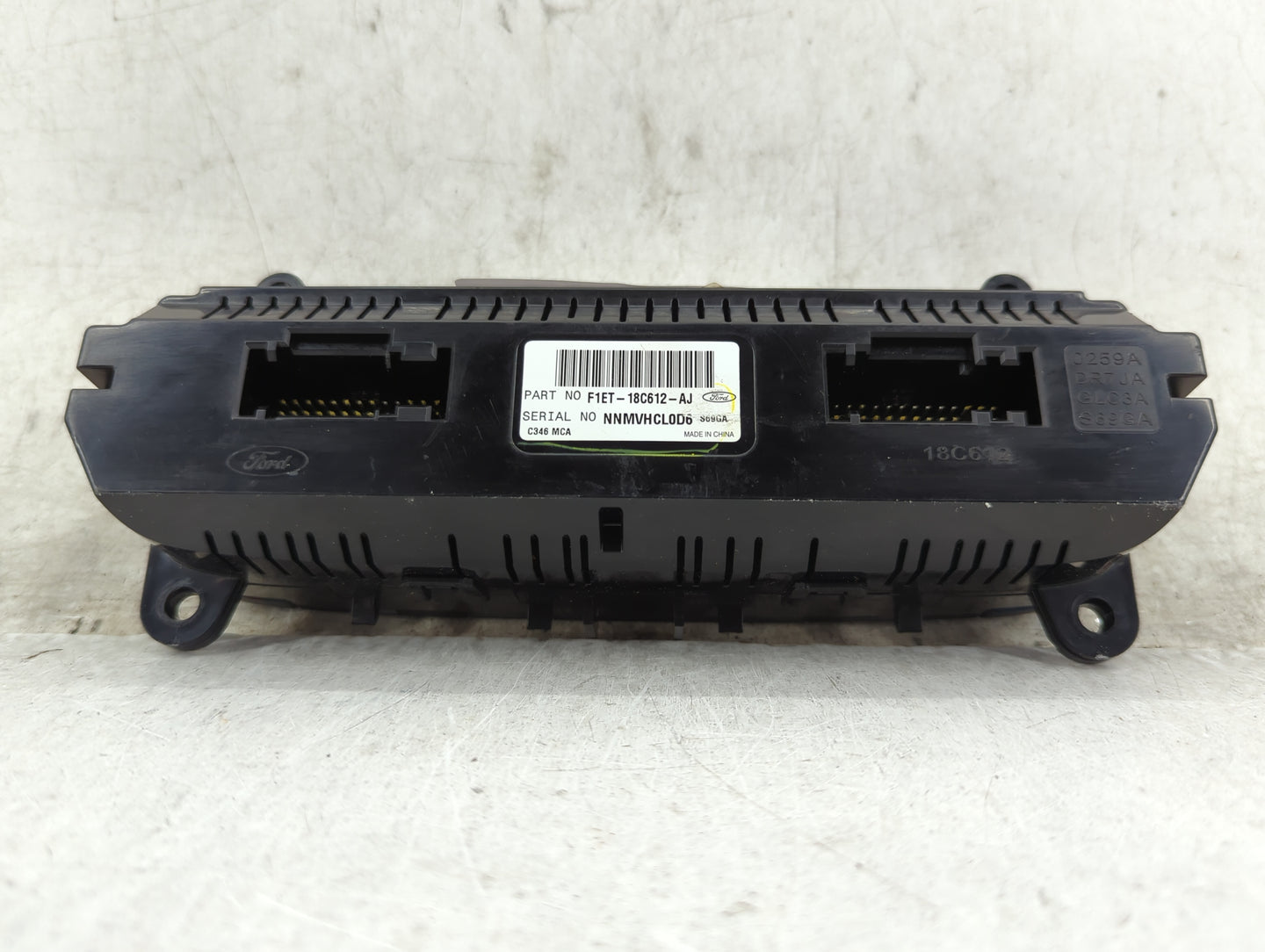 2015-2018 Ford Focus Climate Control Module Temperature AC/Heater Replacement P/N:F1ET-18C612-AJ F1ET-18C612-AG Fits OEM Use