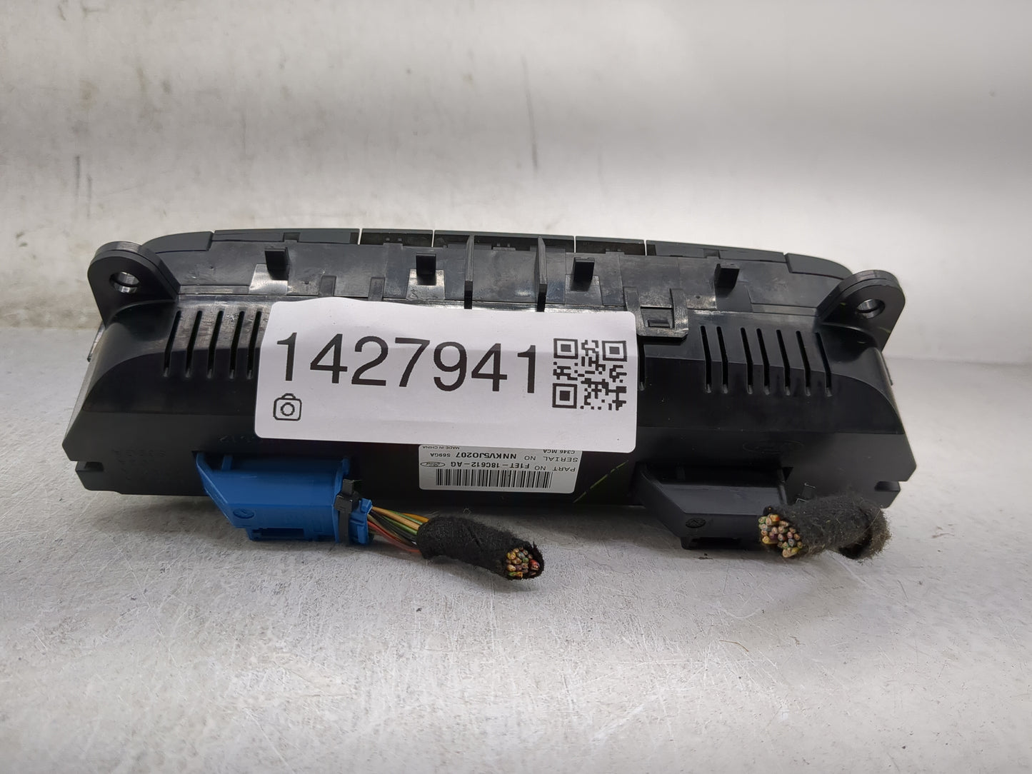 2015-2018 Ford Focus Climate Control Module Temperature AC/Heater Replacement P/N:F1ET-18C612-AG Fits Fits 2015 2016 2017 20