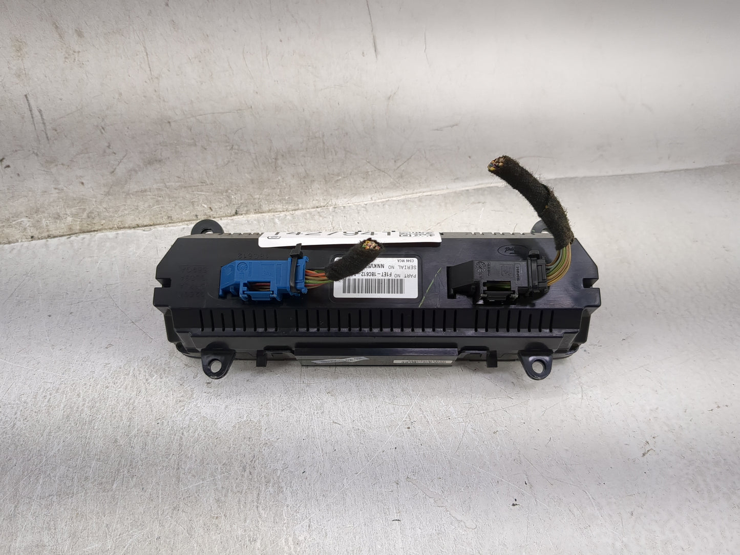 2015-2018 Ford Focus Climate Control Module Temperature AC/Heater Replacement P/N:F1ET-18C612-AG Fits Fits 2015 2016 2017 20