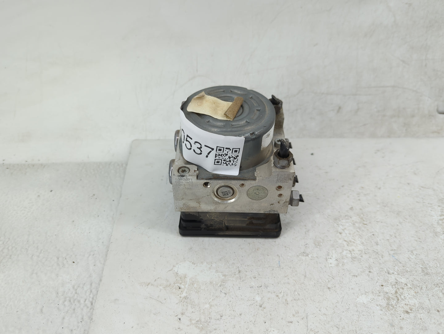 2016-2018 Ford Focus ABS Pump Control Module Replacement P/N:F1FC-2C219-BE Fits Fits 2016 2017 2018 OEM Used Auto Parts - Oe