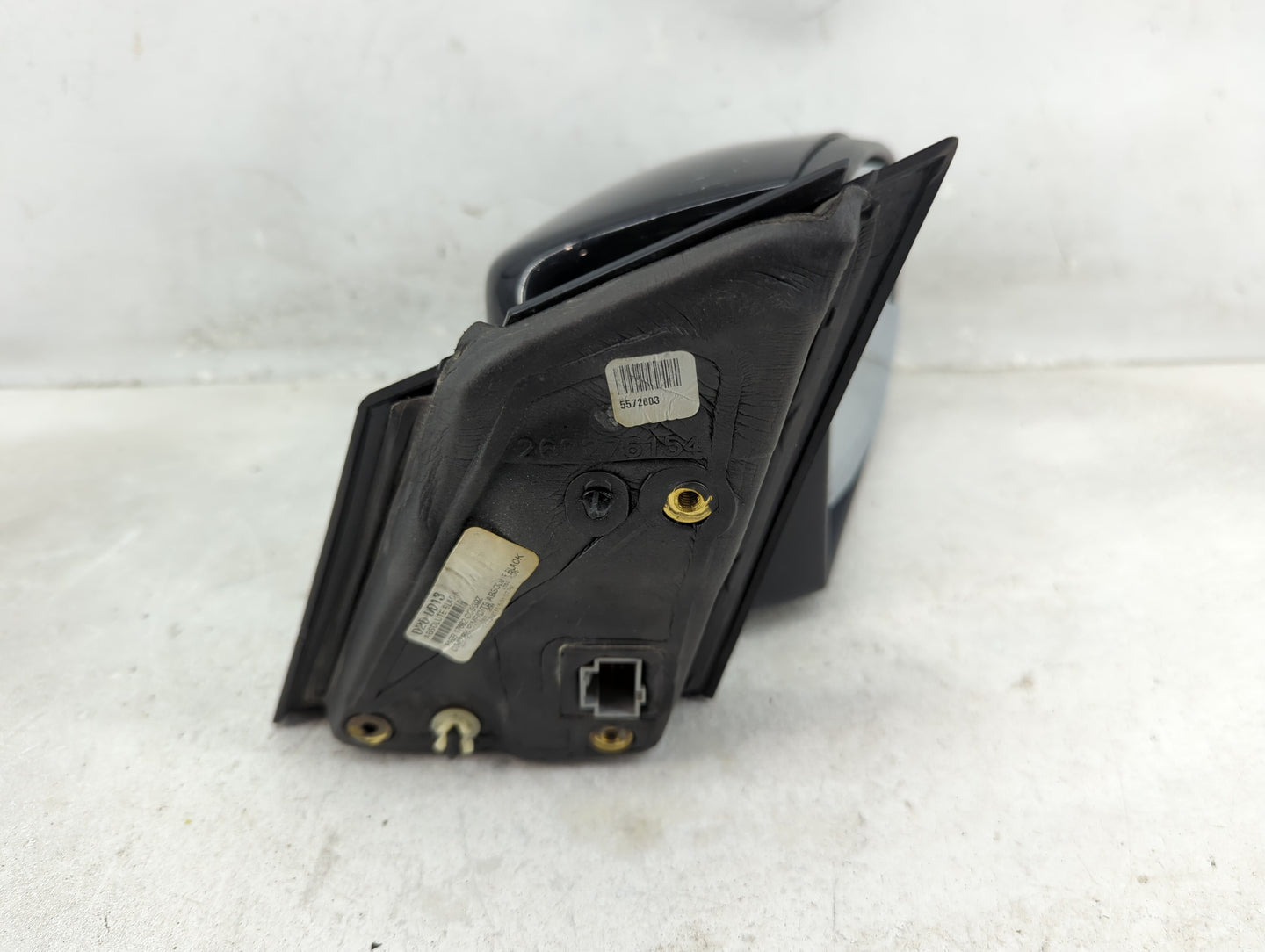2015-2018 Ford Focus Passenger Side View Mirror - Right Door Mirror OEM Used - Oemusedautoparts1.com