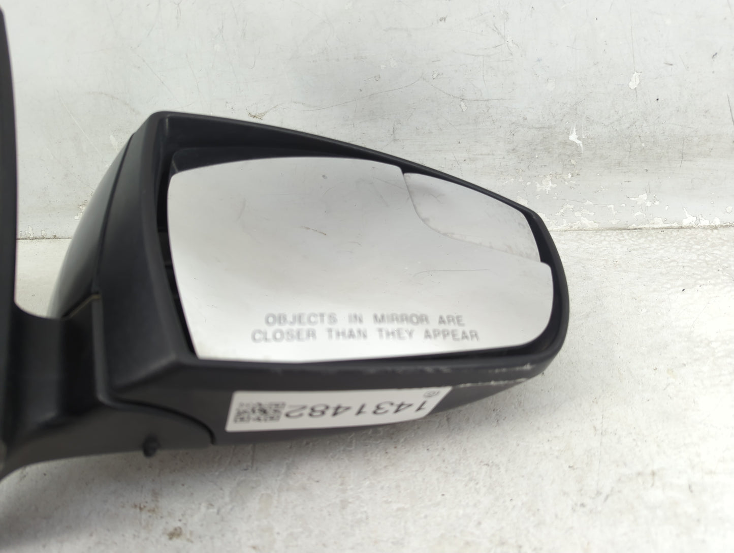 2015-2018 Ford Focus Passenger Side View Mirror - Right Door Mirror OEM Used - Oemusedautoparts1.com