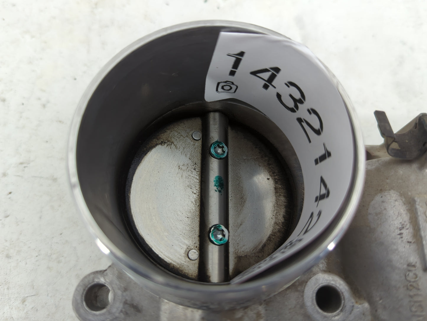2014-2018 Ford Focus Throttle Body P/N:DS7E-9F991-BB 0280750376 Fits Fits 2014 2015 2016 2017 2018 2019 2020 2021 2022 OEM U
