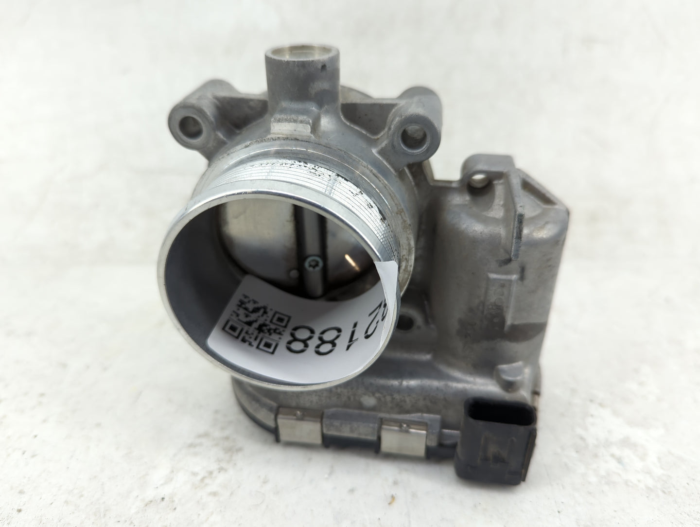 2014-2018 Ford Focus Throttle Body P/N:DS7E-9F991-BB 0280750376 Fits Fits 2014 2015 2016 2017 2018 2019 2020 2021 2022 OEM U