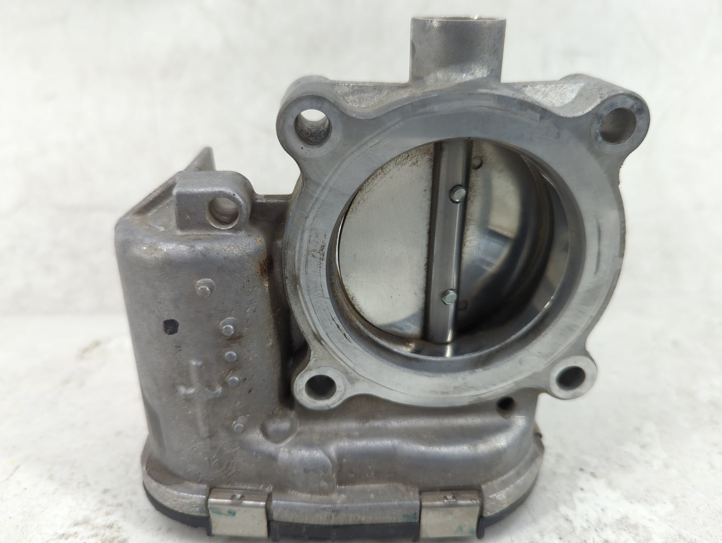 2014-2018 Ford Focus Throttle Body P/N:DS7E-9F991-BB 0280750376 Fits Fits 2014 2015 2016 2017 2018 2019 2020 2021 2022 OEM U