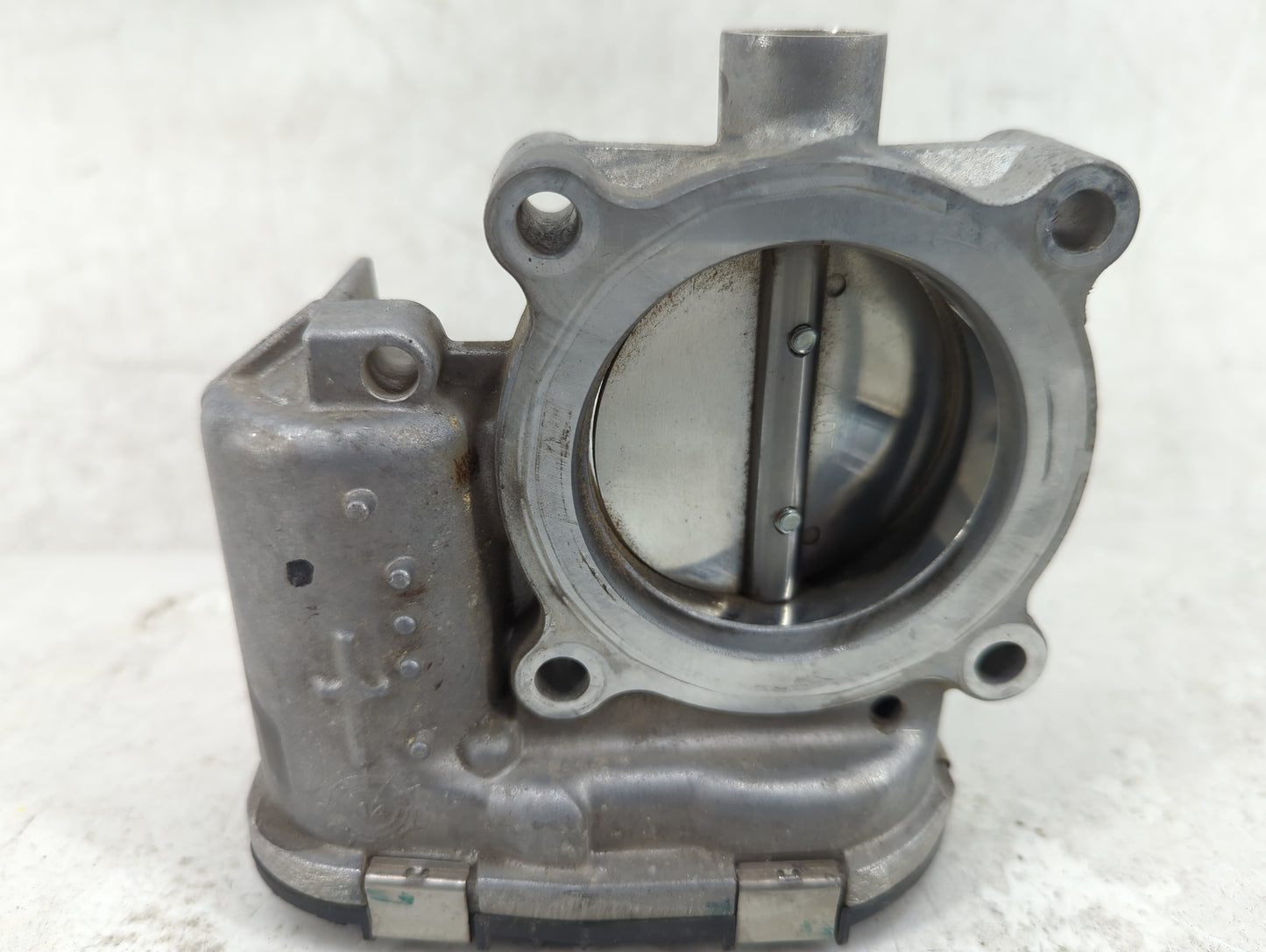 2014-2018 Ford Focus Throttle Body P/N:DS7E-9F991-BB 0280750376 Fits Fits 2014 2015 2016 2017 2018 2019 2020 2021 2022 OEM U