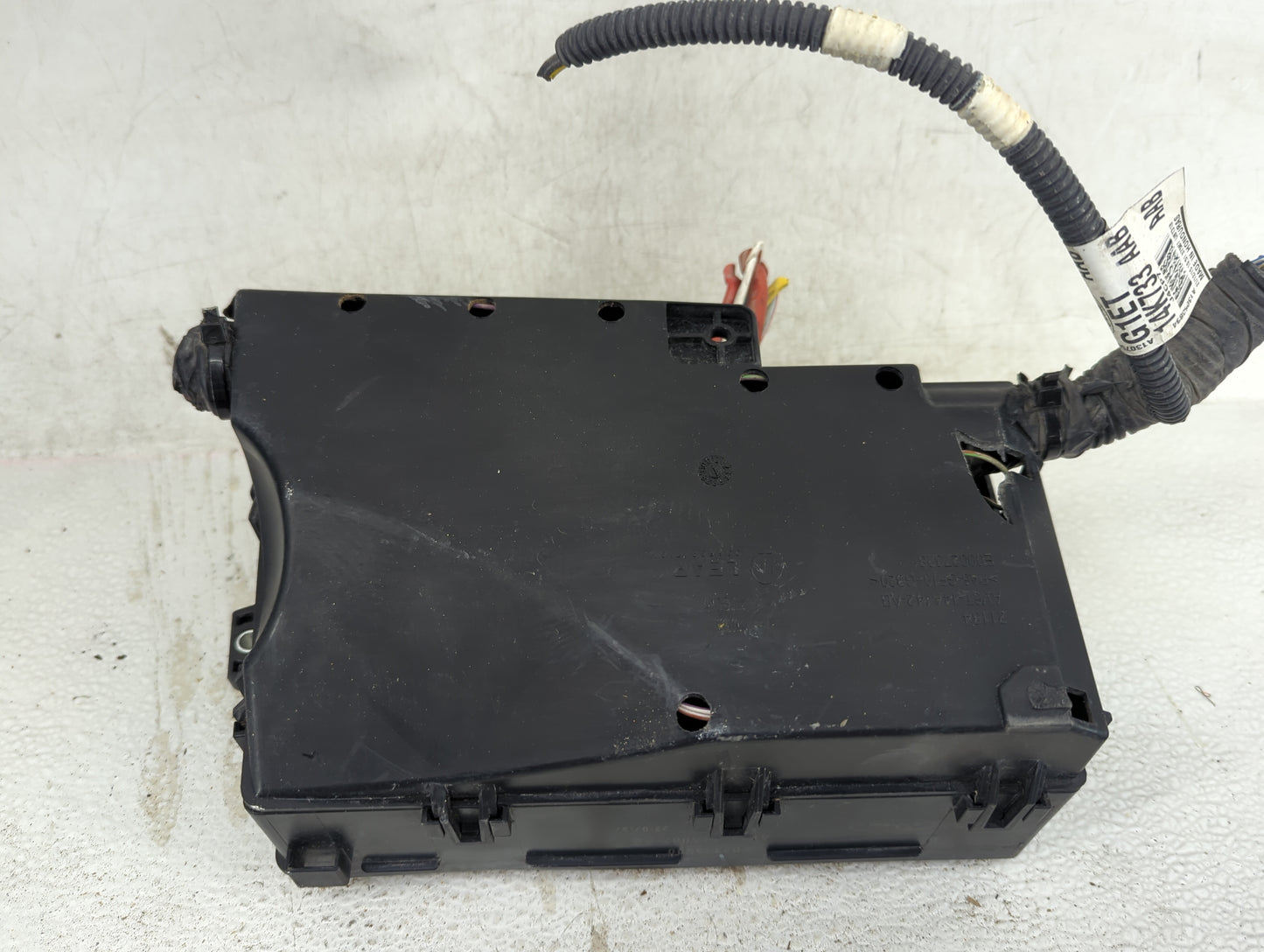 2016 Ford Focus Fusebox Fuse Box Panel Relay Module P/N:AV6T-14A067-AD AV6T-14A142-AB Fits OEM Used Auto Parts - Oemusedauto
