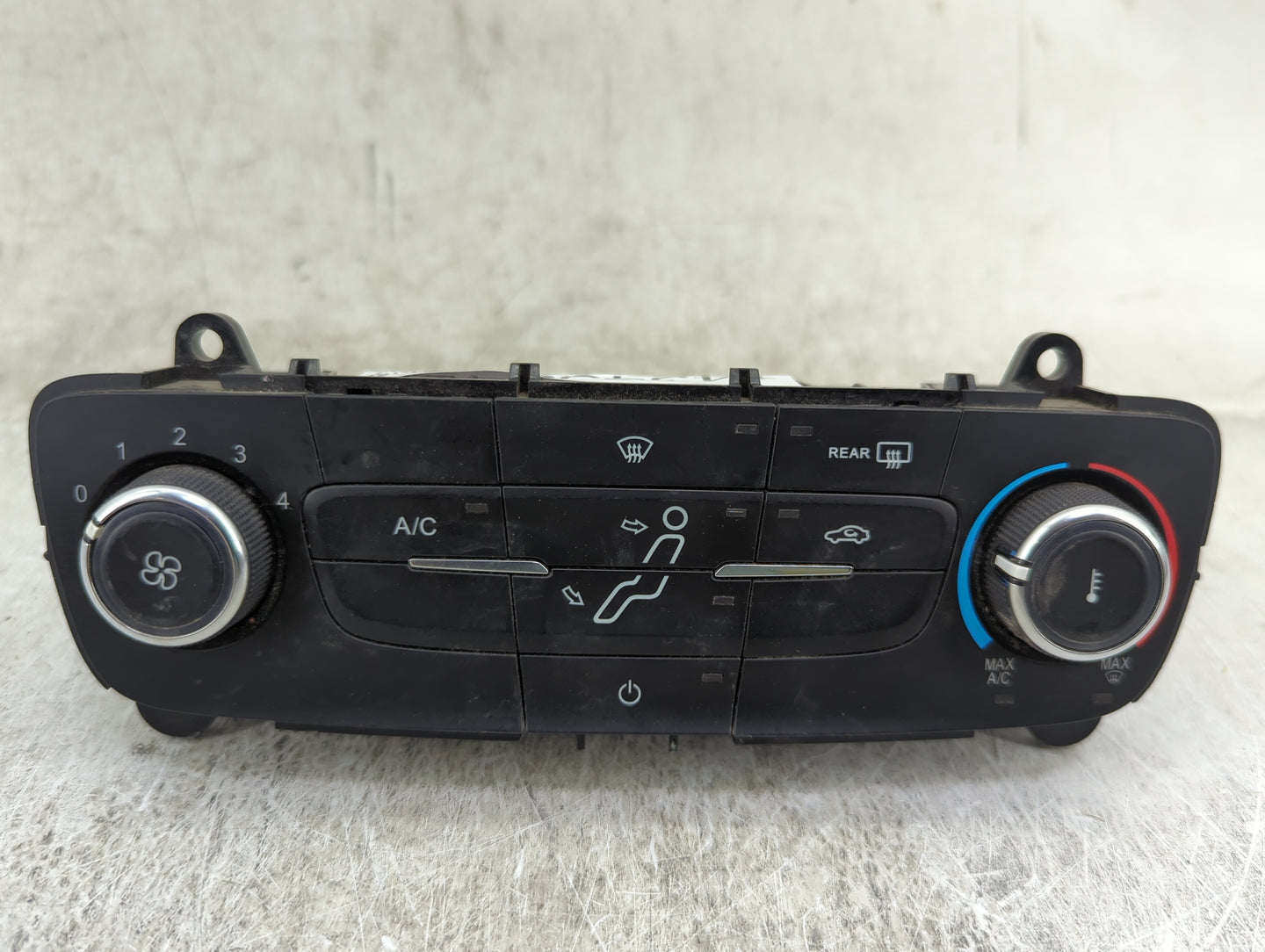 2015-2018 Ford Focus Climate Control Module Temperature AC/Heater Replacement P/N:F1ET-19980-JF Fits Fits 2015 2016 2017 201
