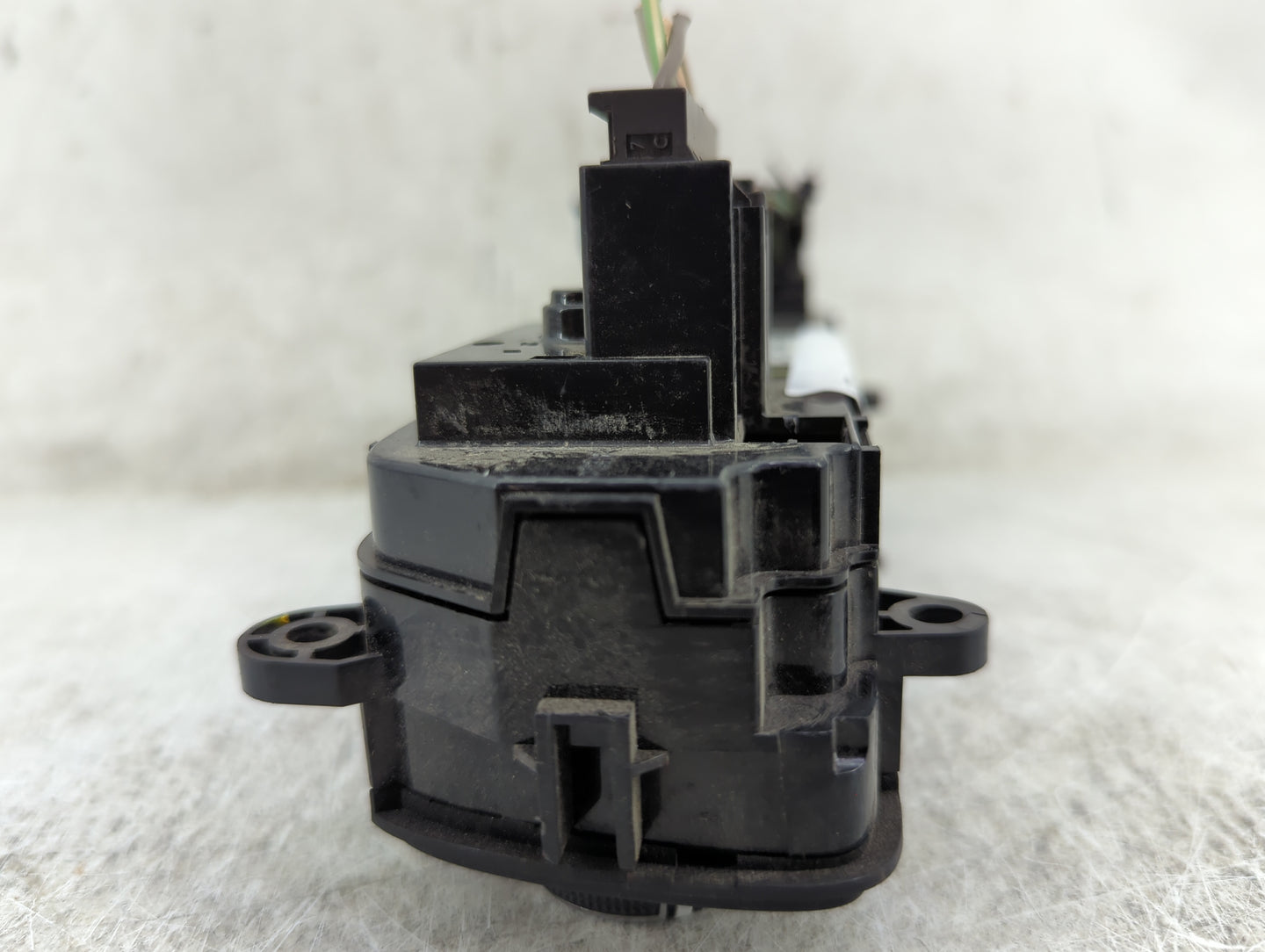 2015-2018 Ford Focus Climate Control Module Temperature AC/Heater Replacement P/N:F1ET-19980-JF Fits Fits 2015 2016 2017 201